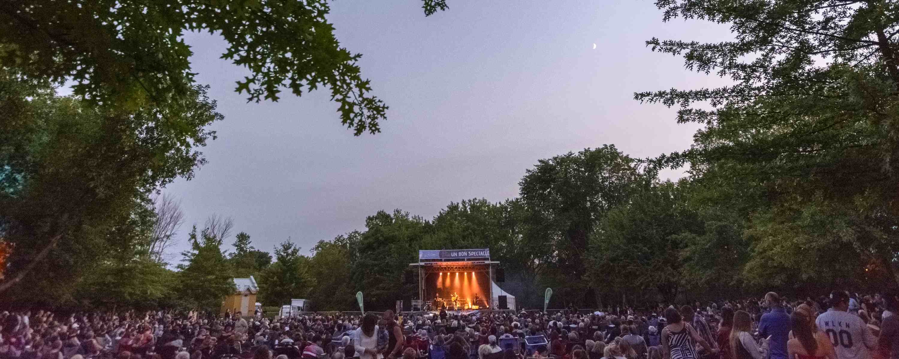 foule record, Jeudis Musik'eau, Notre-Dame-des-Prairies, Émile Bilodeau 