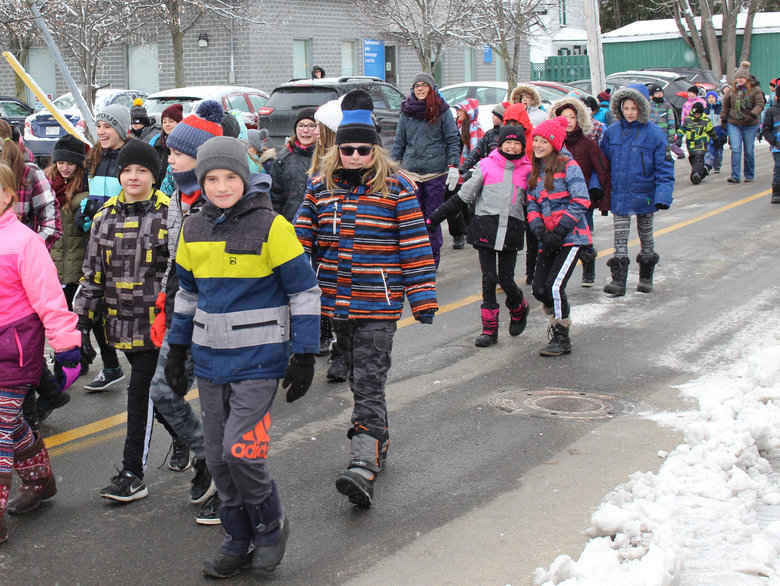 droits de l’enfant,  Sainte-Julienne,  marche symbolique