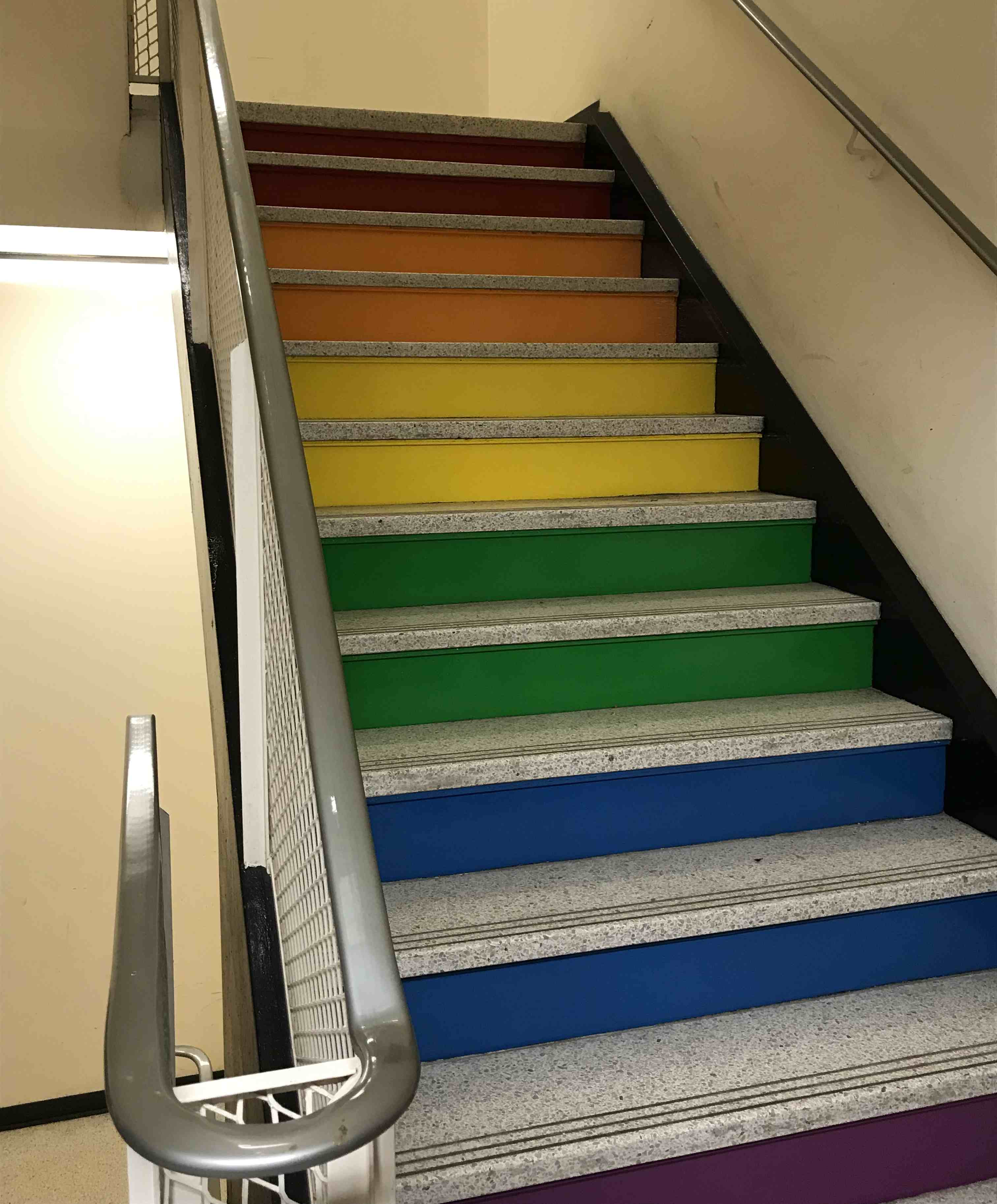 Cégep régional de Lanaudière, inauguration, escalier, couleurs de la diversité!